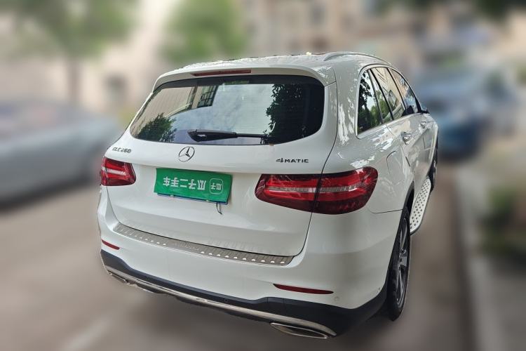 Used Mercedes-Benz GLC 2017 GLC 260 4MATIC Luxury Model Rear Right 45 Deg
