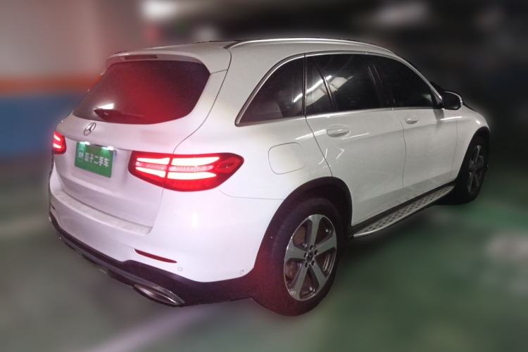 Used Mercedes-Benz GLC 2017 GLC 300 4MATIC Sport Edition Rear Right 45 Deg