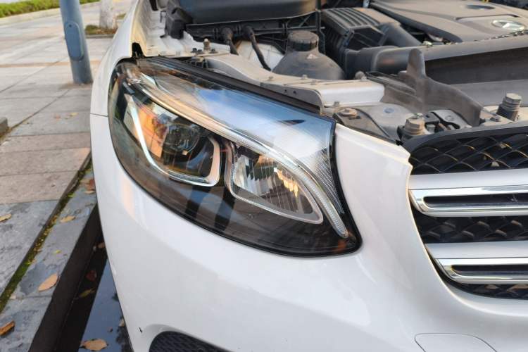 Used Mercedes-Benz GLC 2017 GLC 200 4MATIC Right Front Headlight