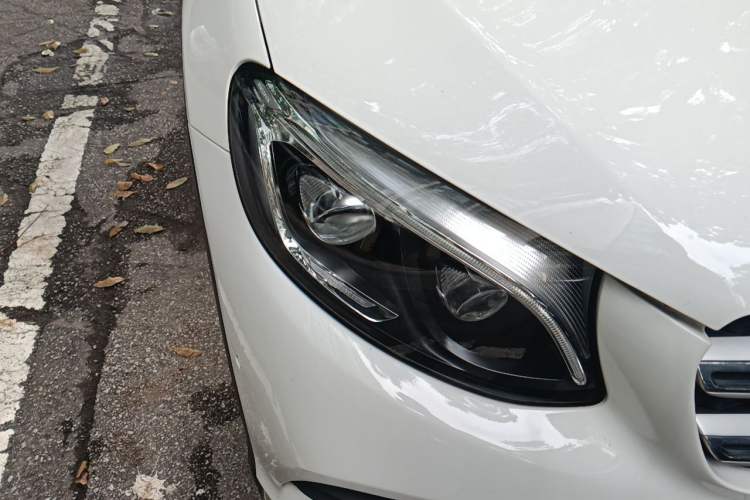 Used Mercedes-Benz GLC 2017 GLC 300 4MATIC Sport Edition Right Front Headlight