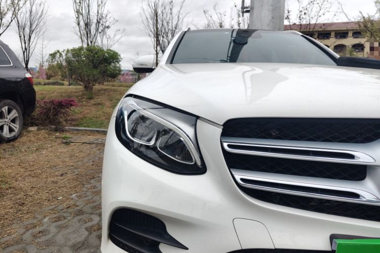 Used Mercedes-Benz GLC 2017 GLC 260 4MATIC Luxury Model Right Front Headlight