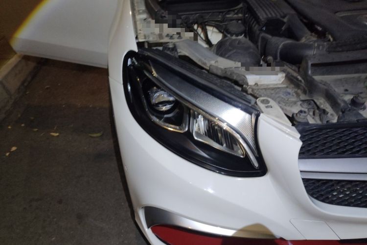 Used Mercedes-Benz GLC 2017 GLC 260 4MATIC Dynamic Edition Right Front Headlight