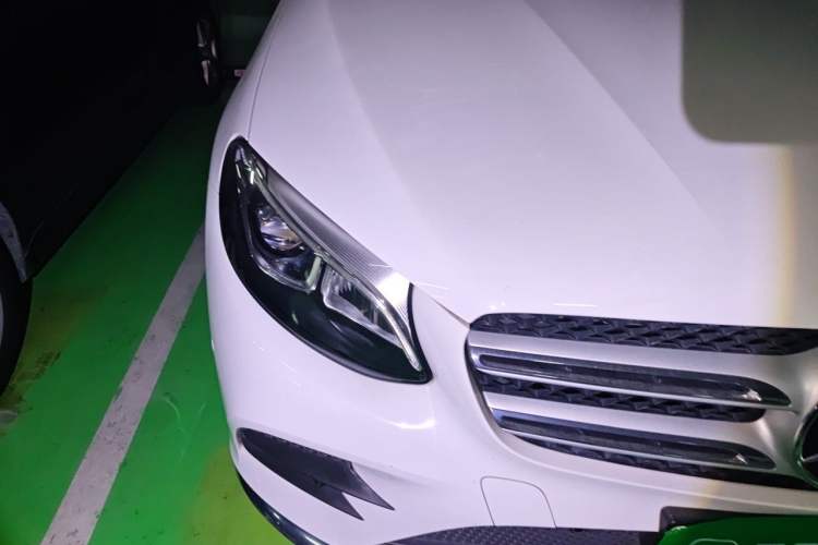 Used Mercedes-Benz GLC 2017 GLC 260 4MATIC Dynamic Edition Right Front Headlight