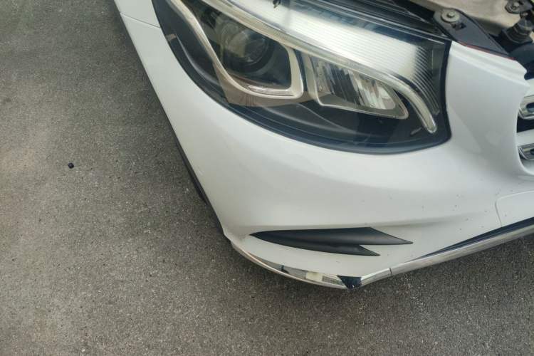 Used Mercedes-Benz GLC 2017 GLC 260 4MATIC Dynamic Edition Right Front Headlight