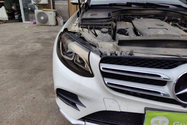 Used Mercedes-Benz GLC 2017 GLC 260 4MATIC Luxury Model Right Front Headlight