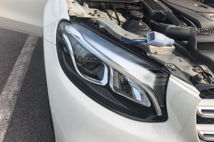 Used Mercedes-Benz GLC 2017 GLC 260 4MATIC Dynamic Edition Right Front Headlight