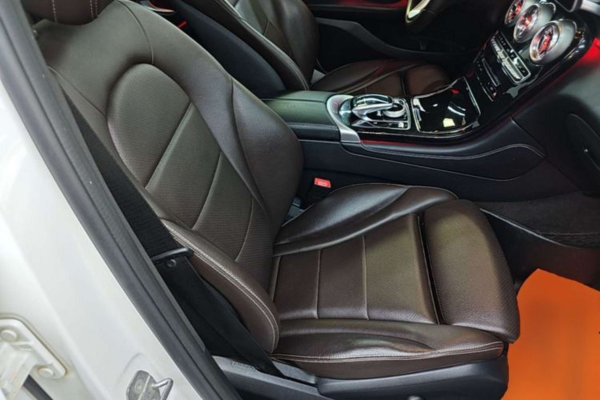 Used Mercedes-Benz GLC 2017 GLC 200 4MATIC Right Front Seat