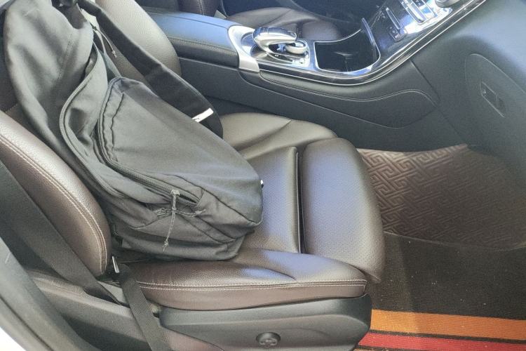 Used Mercedes-Benz GLC 2017 GLC 260 4MATIC Dynamic Edition Right Front Seat