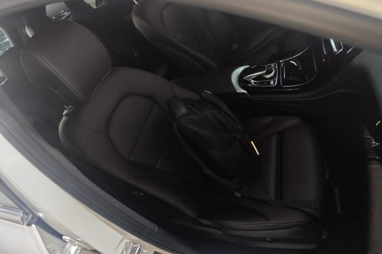 Used Mercedes-Benz GLC 2017 GLC 200 4MATIC Right Front Seat