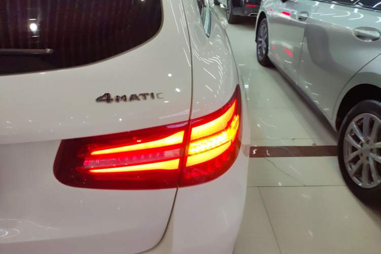 Used Mercedes-Benz GLC 2017 GLC 200 4MATIC Right Rear Taillight