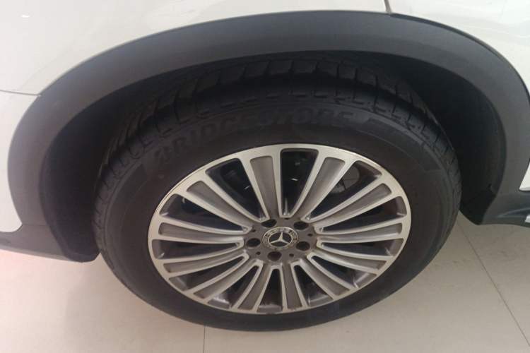 Used Mercedes-Benz GLC 2017 GLC 200 4MATIC Right Rear Wheel Hub