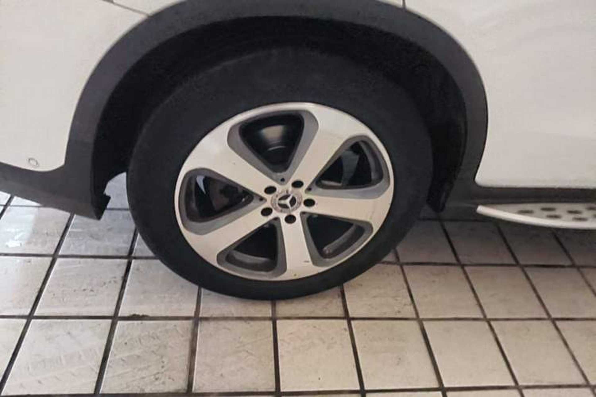 Used Mercedes-Benz GLC 2017 GLC 260 4MATIC Luxury Model Right Rear Wheel Hub