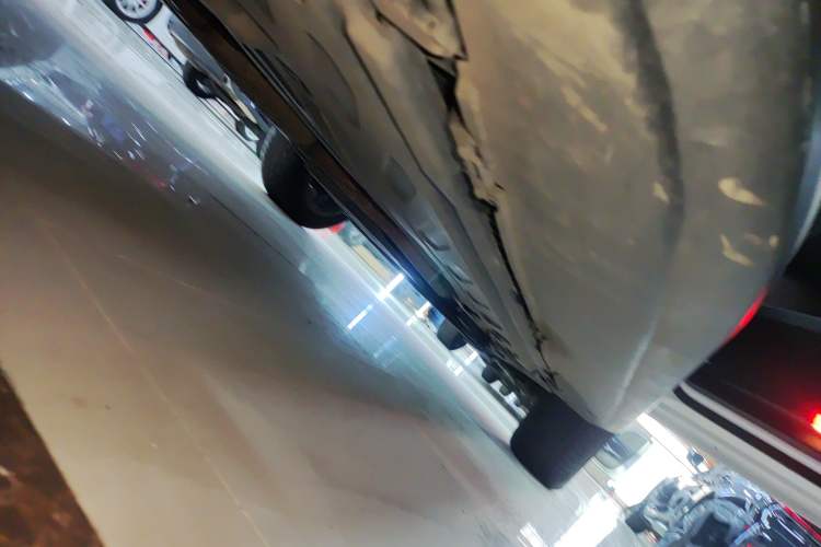 Used Mercedes-Benz GLC 2017 GLC 200 4MATIC Right Side Sill