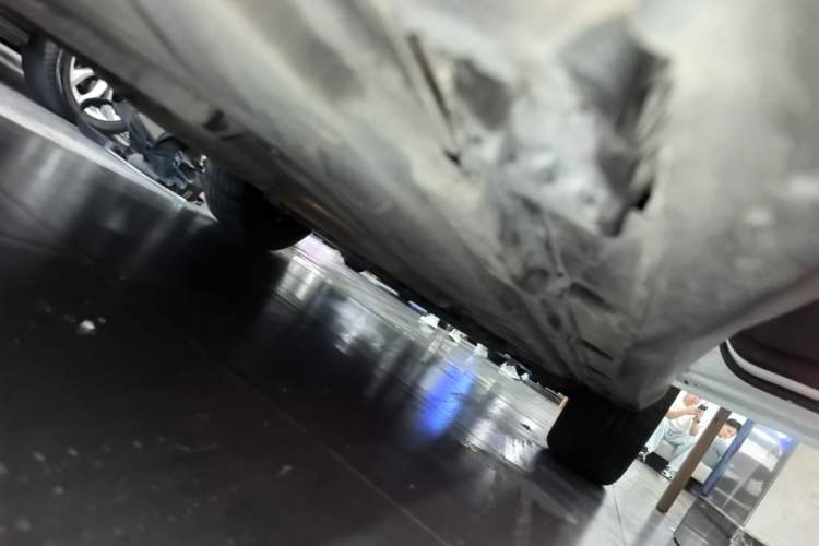 Used Mercedes-Benz GLC 2017 GLC 200 4MATIC Right Side Sill
