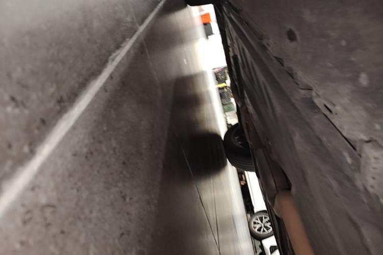 Used Mercedes-Benz GLC 2017 GLC 200 4MATIC Right Side Sill