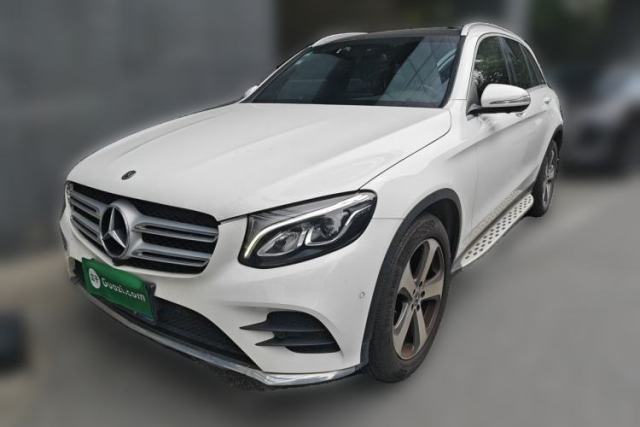 Used Mercedes-Benz GLC 2017 GLC 260 4MATIC Luxury Model