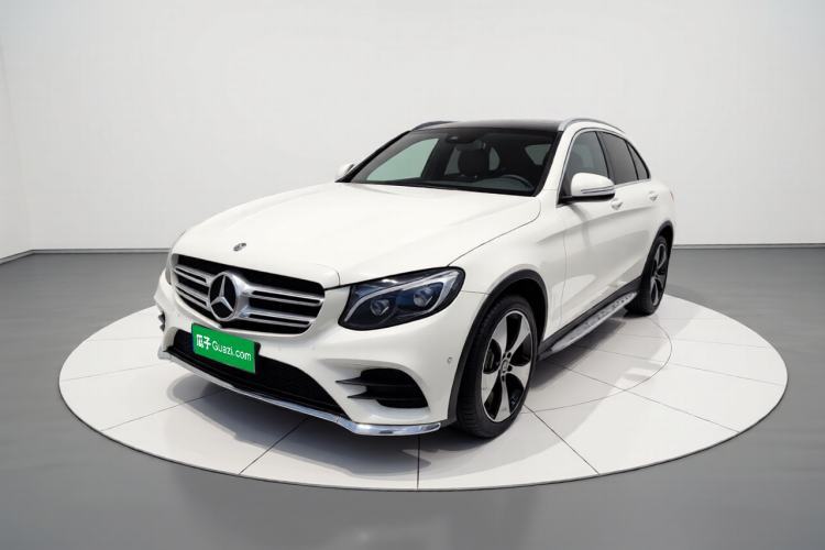 Used Mercedes-Benz GLC 2017 GLC 300 4MATIC Sport Edition Guazi used car, China used car export, Used car for sale, Used cars, Cheapest cars for sale