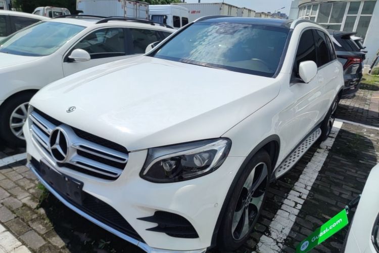 Used Mercedes-Benz GLC 2017 GLC 300 4MATIC Sport Edition Guazi used car, China used car export, Used car for sale, Used cars, Cheapest cars for sale