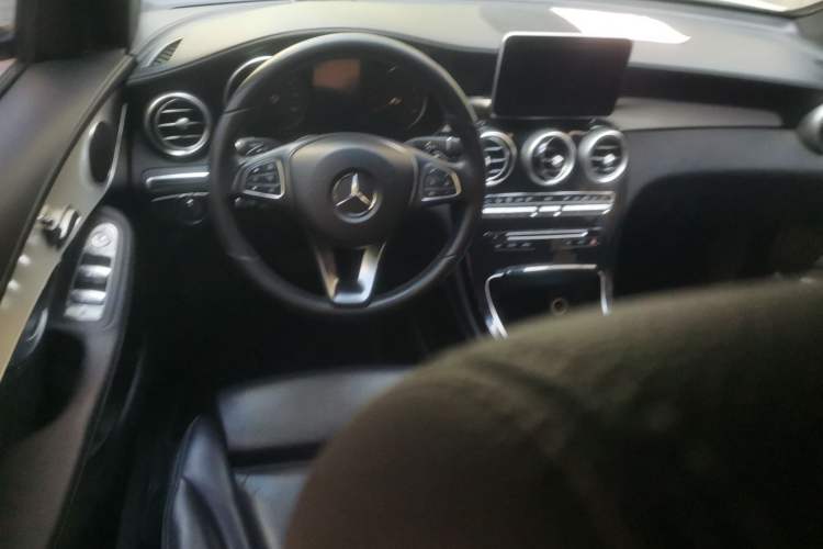 Used Mercedes-Benz GLC 2017 GLC 200 4MATIC Steering Wheel