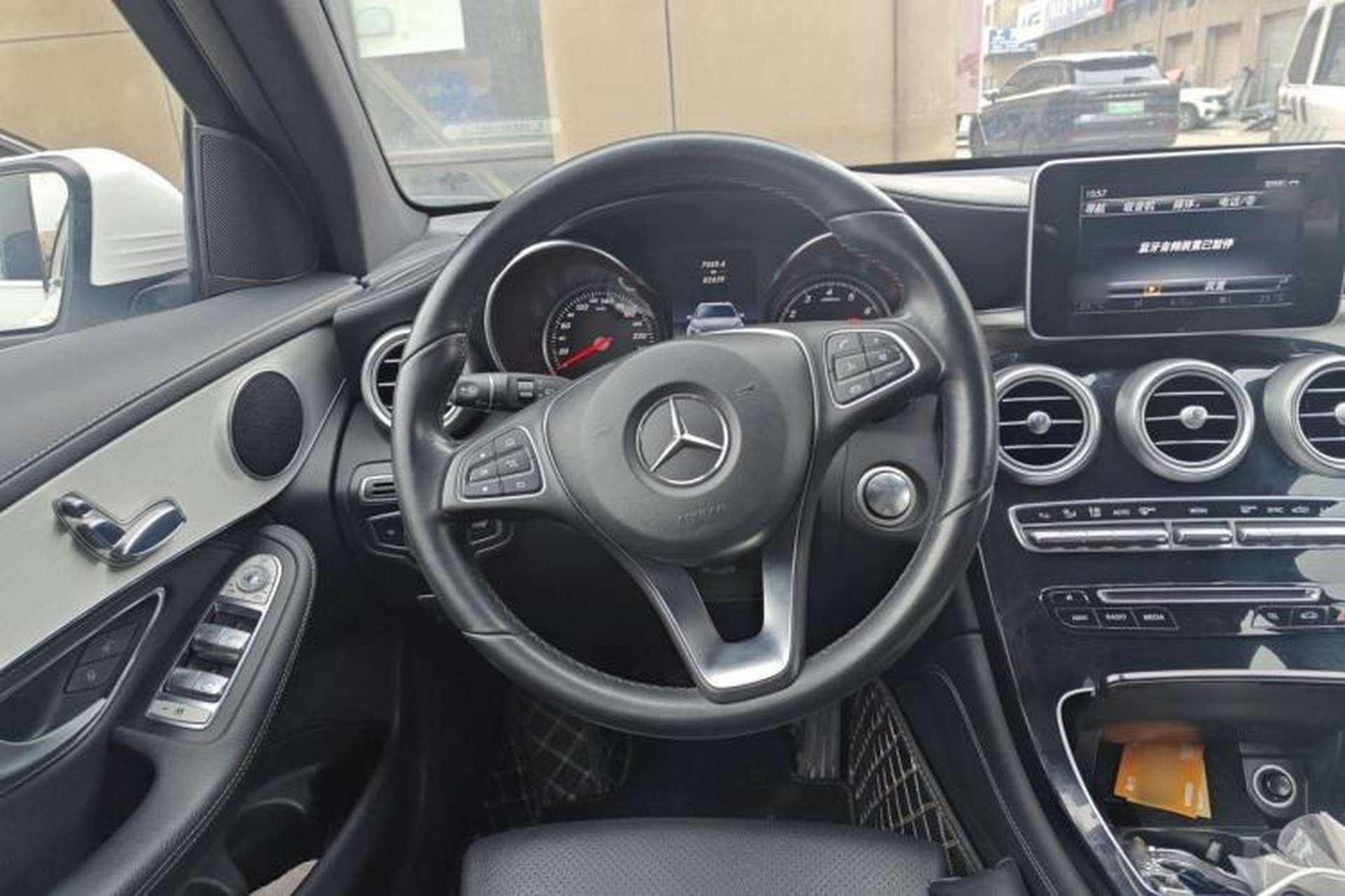Used Mercedes-Benz GLC 2017 GLC 200 4MATIC Steering Wheel