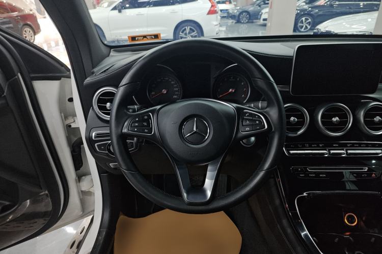 Used Mercedes-Benz GLC 2017 GLC 200 4MATIC Steering Wheel