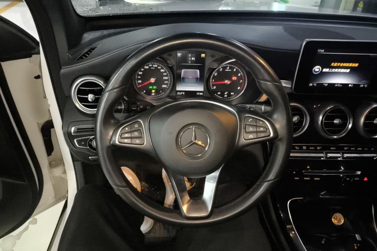 Used Mercedes-Benz GLC 2017 GLC 200 4MATIC Steering Wheel