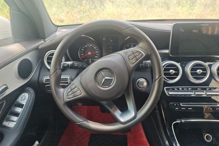 Used Mercedes-Benz GLC 2017 GLC 200 4MATIC Steering Wheel