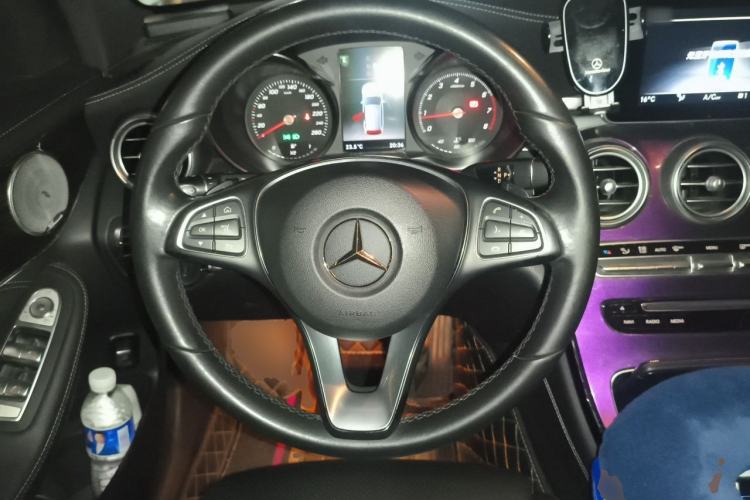 Used Mercedes-Benz GLC 2017 GLC 260 4MATIC Dynamic Edition Steering Wheel