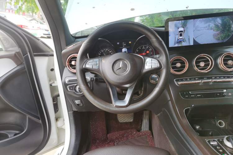 Used Mercedes-Benz GLC 2017 GLC 200 4MATIC Steering Wheel