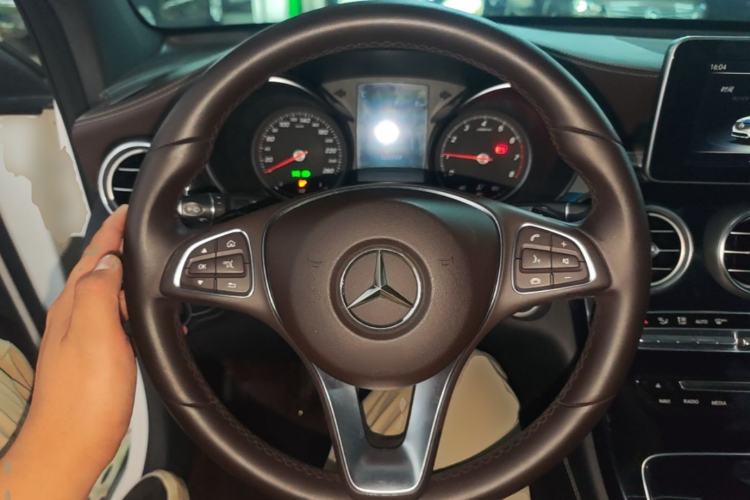Used Mercedes-Benz GLC 2017 GLC 200 4MATIC Steering Wheel