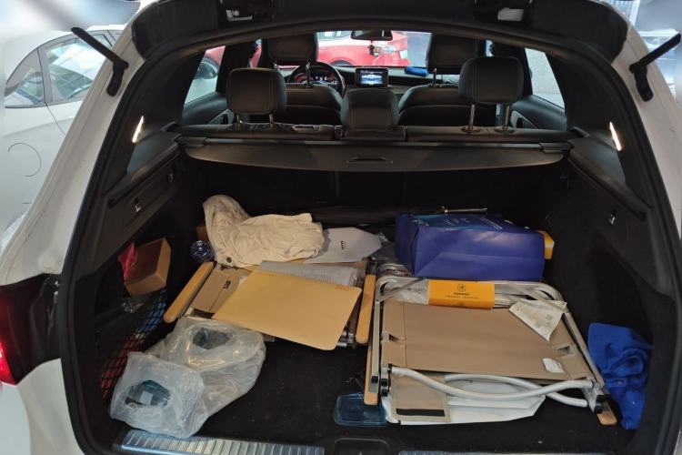Used Mercedes-Benz GLC 2017 GLC 200 4MATIC Trunk