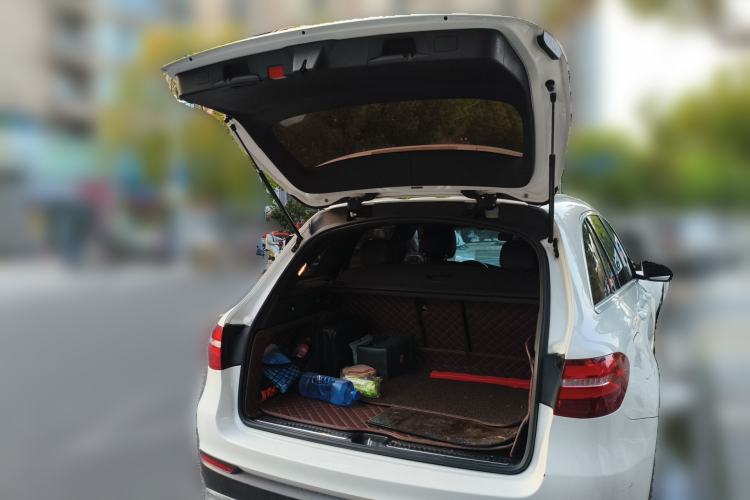 Used Mercedes-Benz GLC 2017 GLC 200 4MATIC Trunk