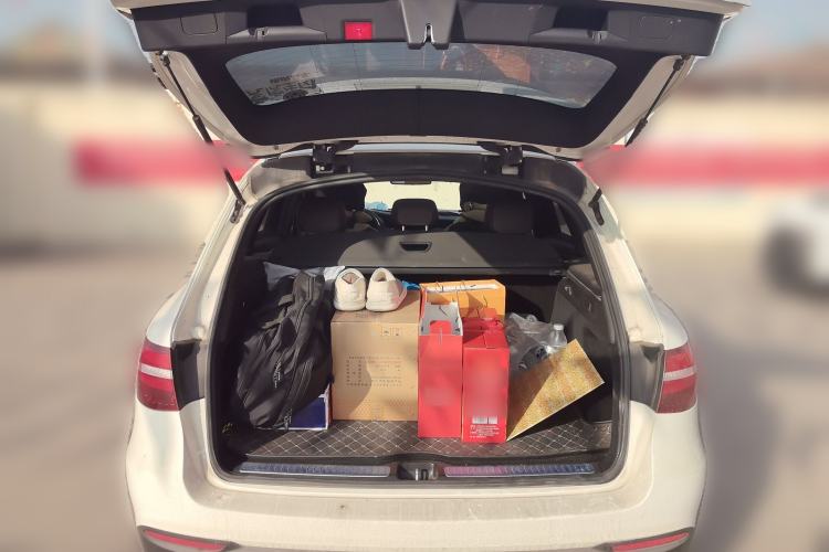 Used Mercedes-Benz GLC 2017 GLC 200 4MATIC Trunk