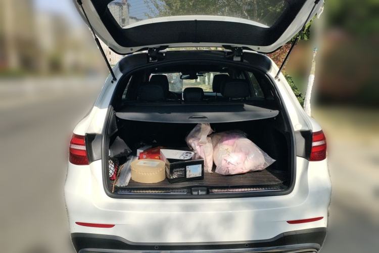 Used Mercedes-Benz GLC 2017 GLC 300 4MATIC Sport Edition Trunk