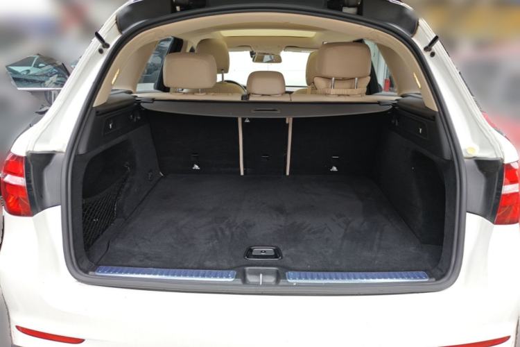 Used Mercedes-Benz GLC 2017 GLC 300 4MATIC Sport Edition Trunk