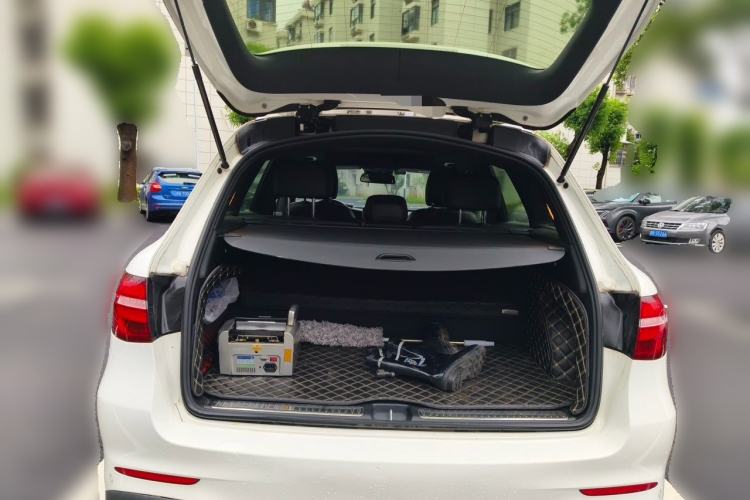 Used Mercedes-Benz GLC 2017 GLC 300 4MATIC Sport Edition Trunk