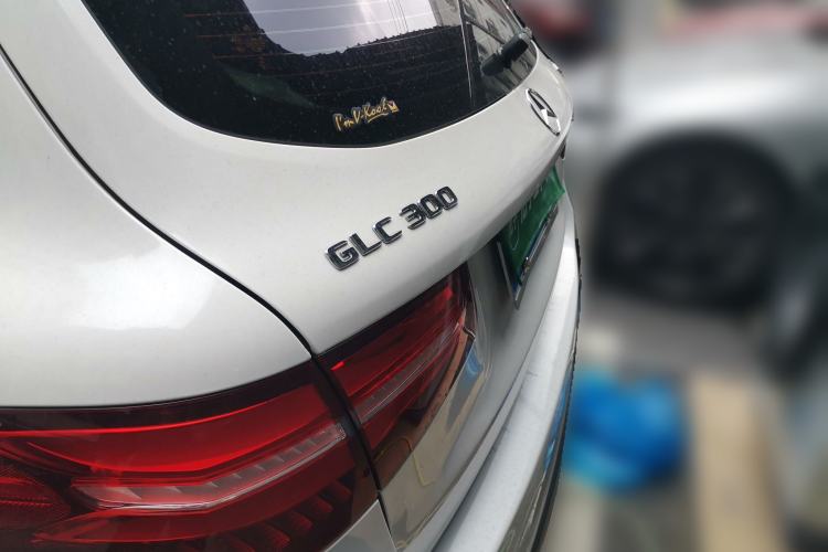 Used Mercedes-Benz GLC 2017 GLC 300 4MATIC Sport Edition Trunk
