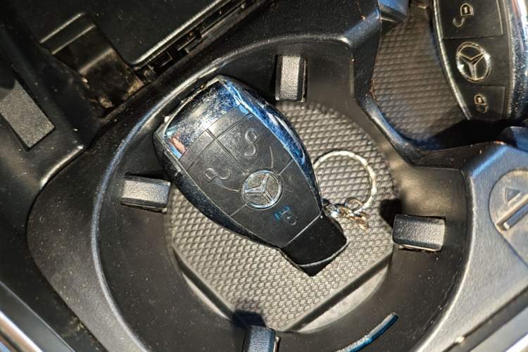 Used Mercedes-Benz GLC 2017 GLC 200 4MATIC Vehicle Key