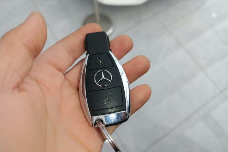 Used Mercedes-Benz GLC 2017 GLC 200 4MATIC Vehicle Key
