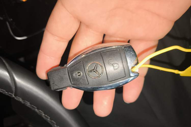 Used Mercedes-Benz GLC 2017 GLC 200 4MATIC Vehicle Key