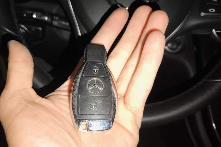 Used Mercedes-Benz GLC 2017 GLC 200 4MATIC Vehicle Key