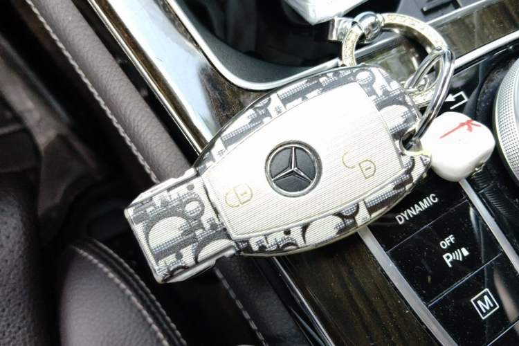 Used Mercedes-Benz GLC 2017 GLC 260 4MATIC Dynamic Edition Vehicle Key