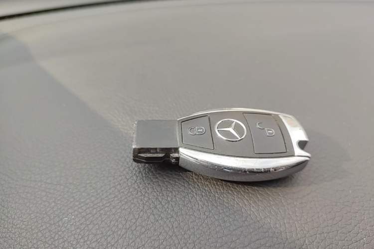 Used Mercedes-Benz GLC 2017 GLC 200 4MATIC Vehicle Key
