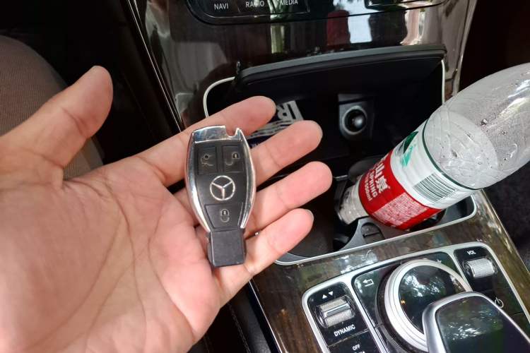 Used Mercedes-Benz GLC 2017 GLC 260 4MATIC Dynamic Edition Vehicle Key