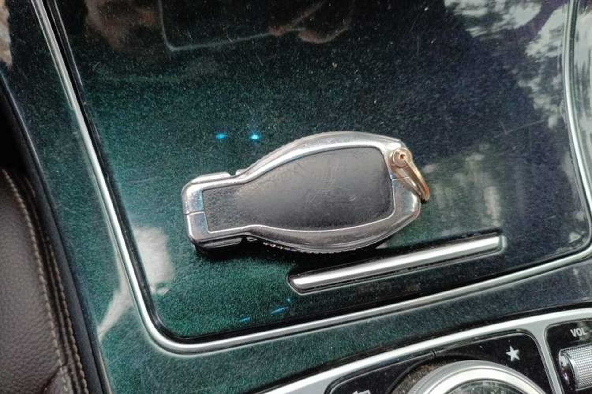 Used Mercedes-Benz GLC 2017 GLC 260 4MATIC Dynamic Edition Vehicle Key