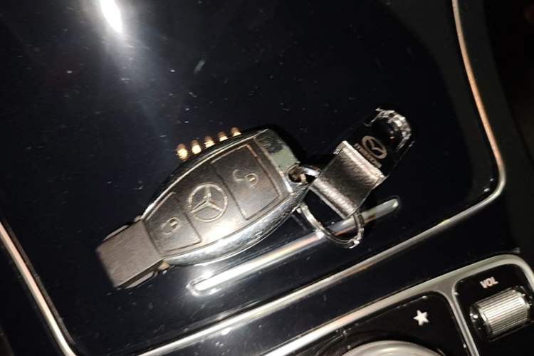 Used Mercedes-Benz GLC 2017 GLC 200 4MATIC Vehicle Key