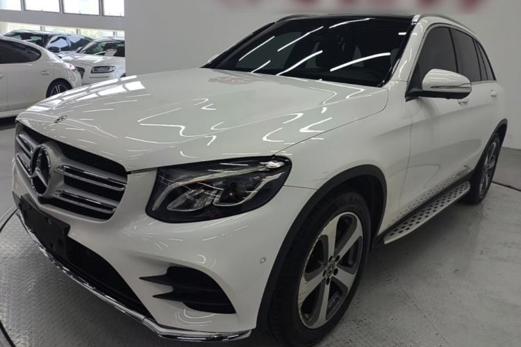 Used Mercedes-Benz GLC 2017 GLC 260 4MATIC Luxury Model Guazi used car, China used car export, Used car for sale, Used Mercedes-Benz cars, Cheapest cars for sale