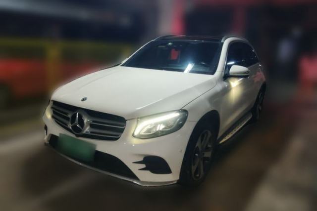 Used Mercedes-Benz GLC 2017 GLC 260 4MATIC Luxury Model