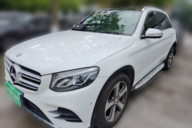 Used Mercedes-Benz GLC 2017 GLC 260 4MATIC Luxury Model