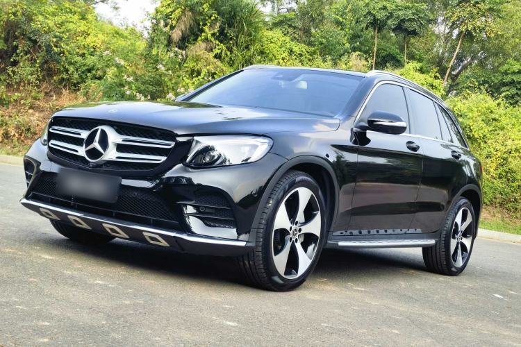 Used Mercedes-Benz GLC 2018 GLC 300 4MATIC Sport Edition Guazi used car, China used car export, Used car for sale, Used cars, Cheapest cars for sale